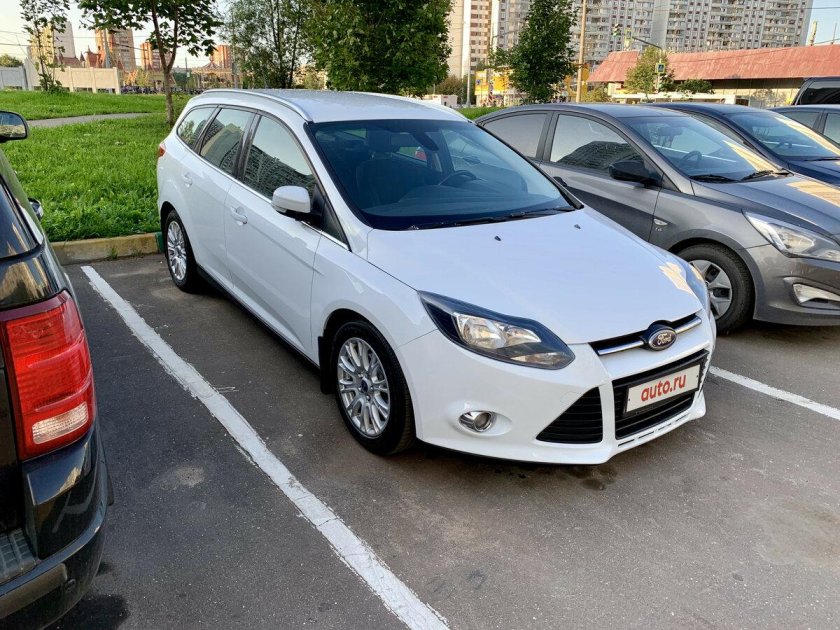 Ford Focus 2013 универсал