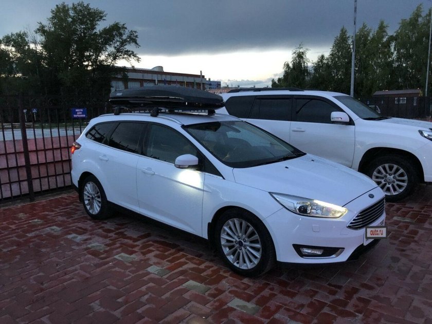 Ford Focus 3 универсал белый