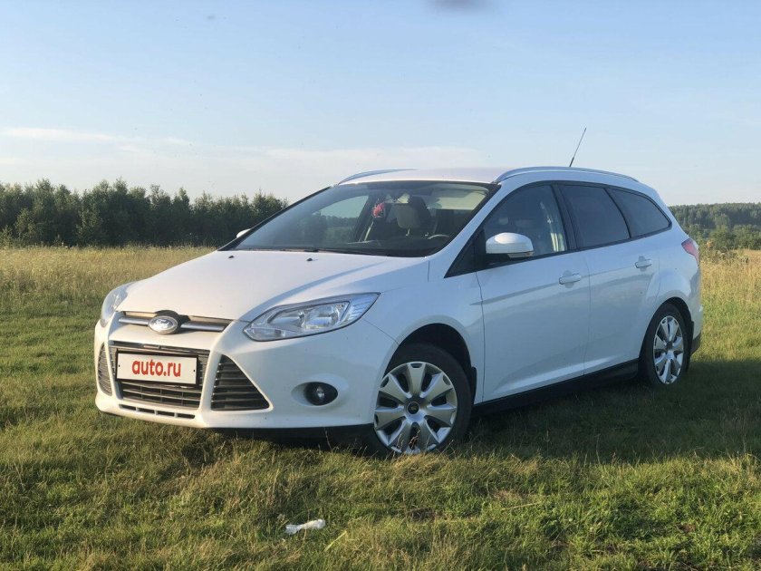 Форд фокус 3 универсал белый