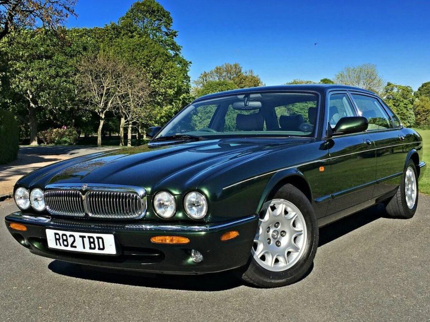 Jaguar xj8