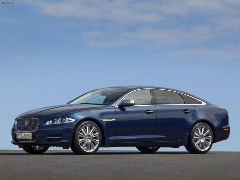 Ягуар Икс Джи