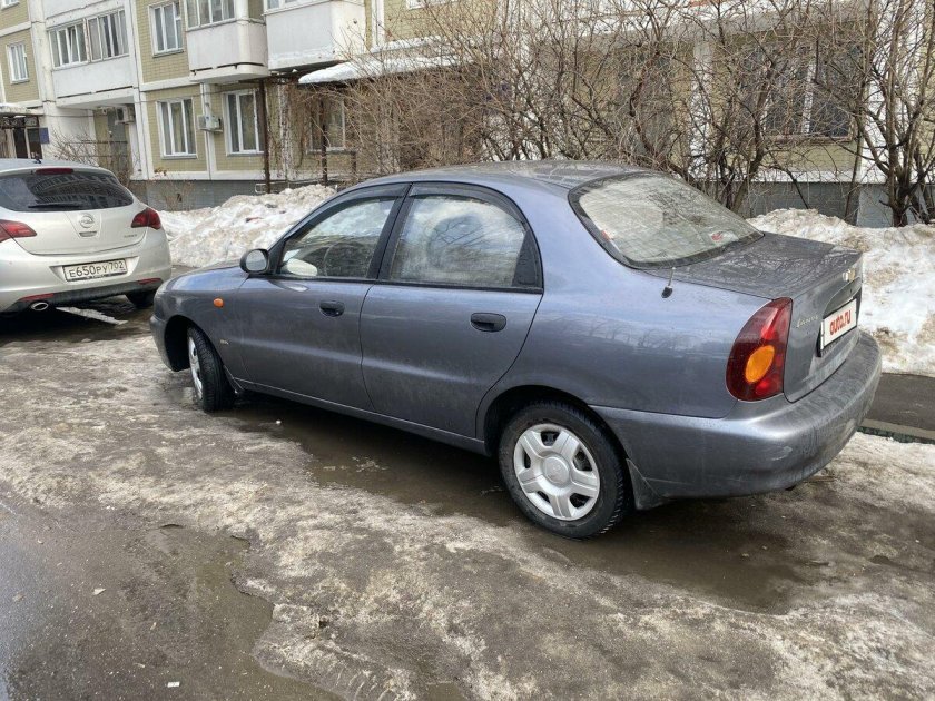 Шевроле Ланос серый