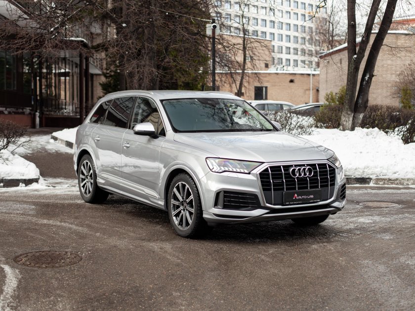Audi q 7 4 m
