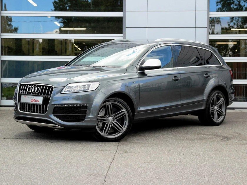 Ауди q7 серая