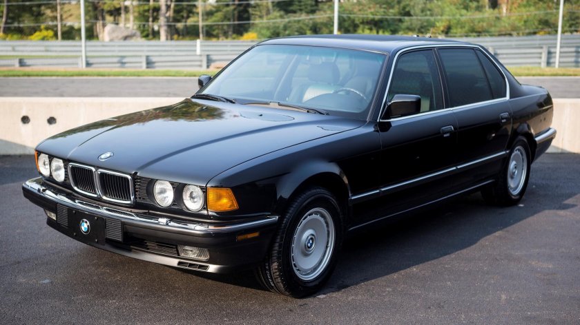 BMW 730 e32