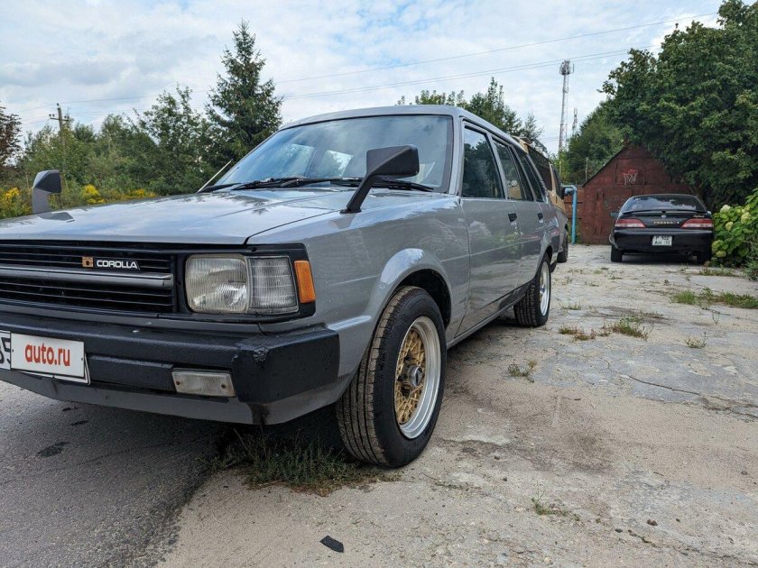 Тойота Королла 1986 года