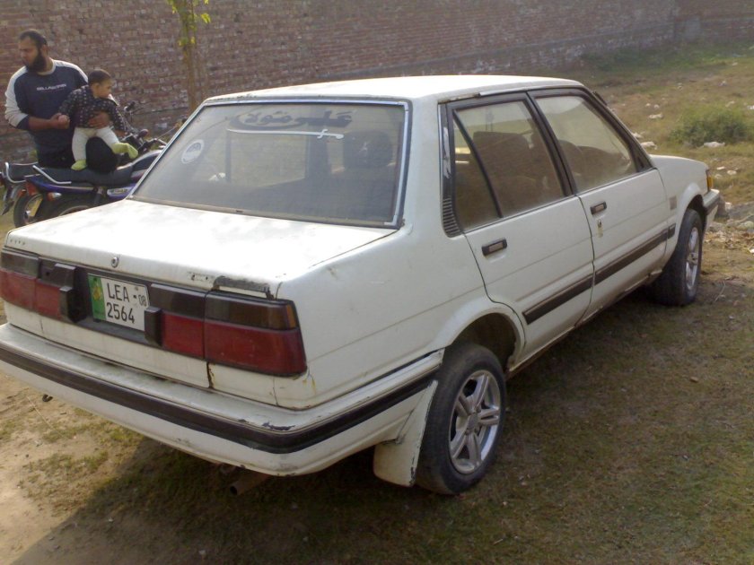 Тойота Королла 1986