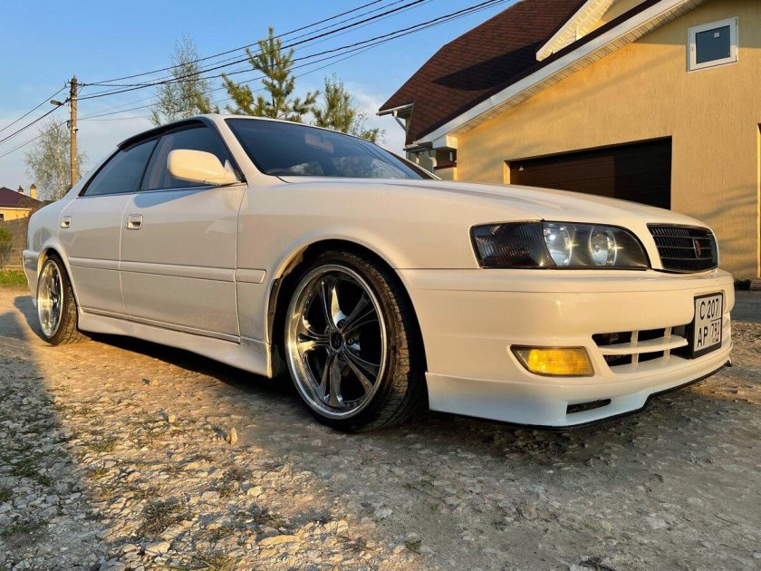 Toyota Chaser 200