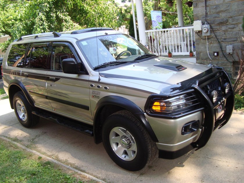 Мицубиси Монтеро спорт 2005