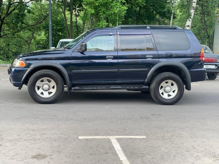 Митсубиси паджеро спорт 2001