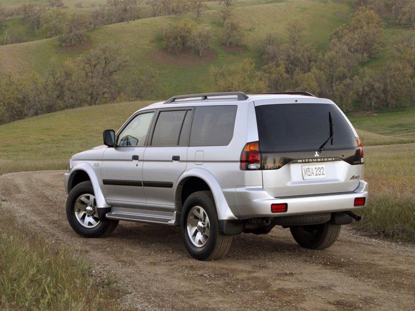 Pajero Sport 2004