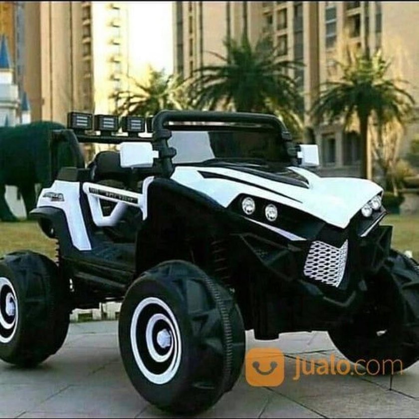 XJL 588 детский электромобиль