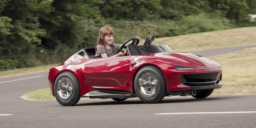 Спортивные электромобили