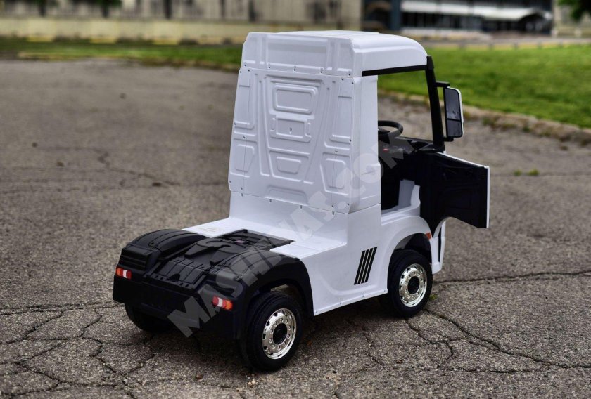 Mercedes Actros детский электромобиль