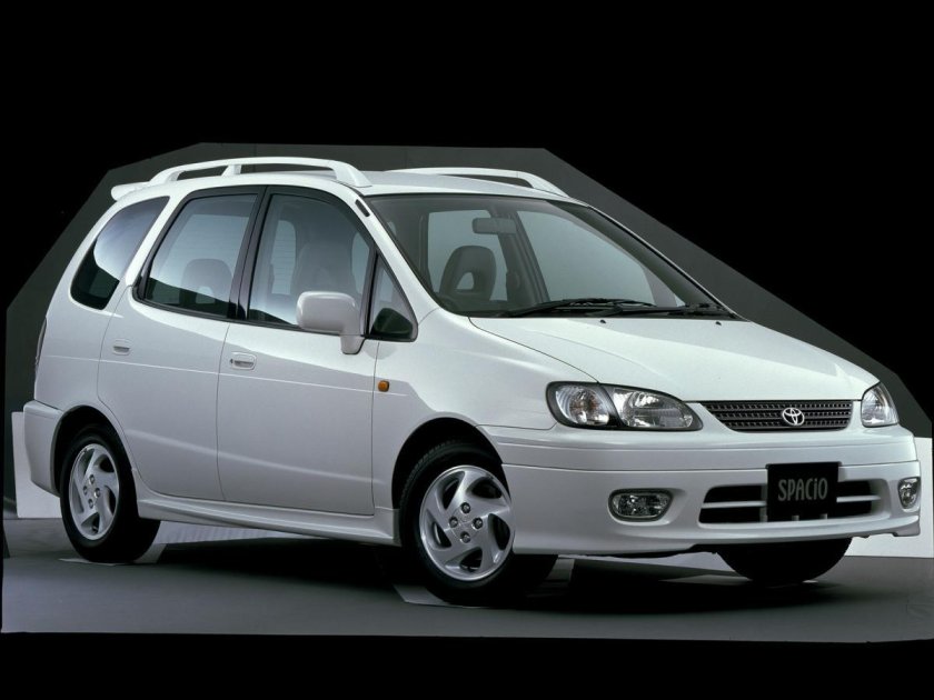Toyota Corolla Spacio 1997