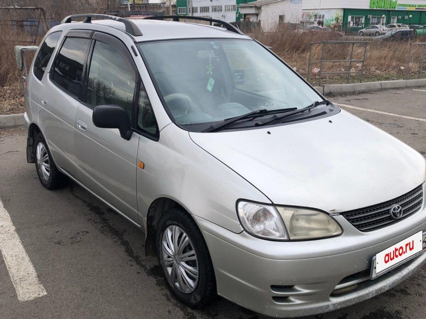 Toyota corolla spacio 1997