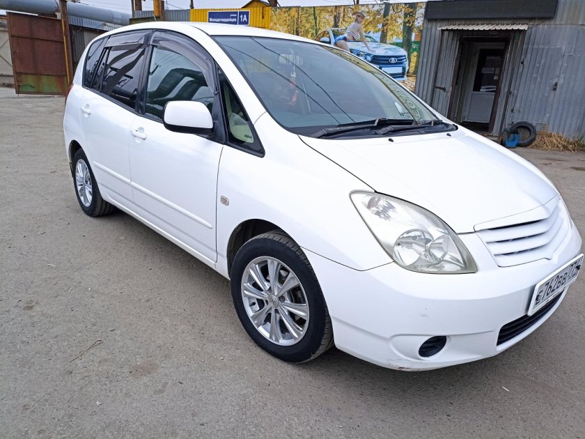 Toyota Corolla Spacio