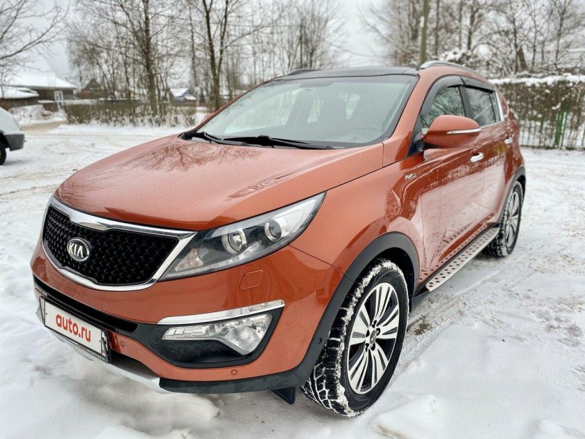 Киа Спортаж оранжевый