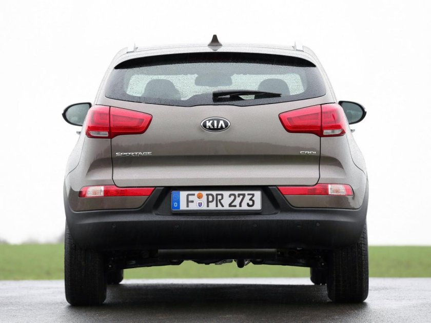 Kia Sportage 3 сзади