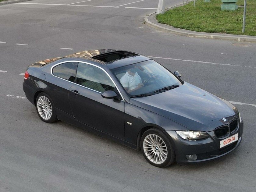 BMW 325 2008
