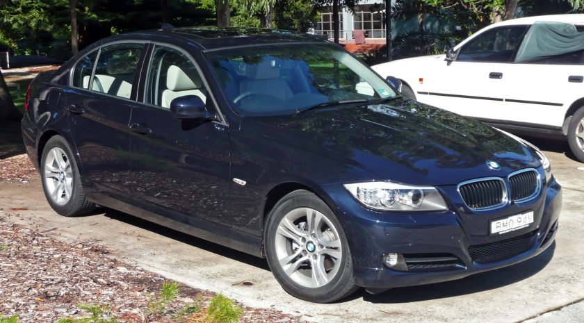 BMW 3 320i
