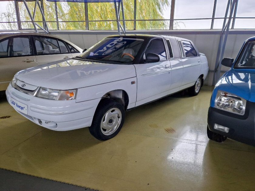 Лада Консул