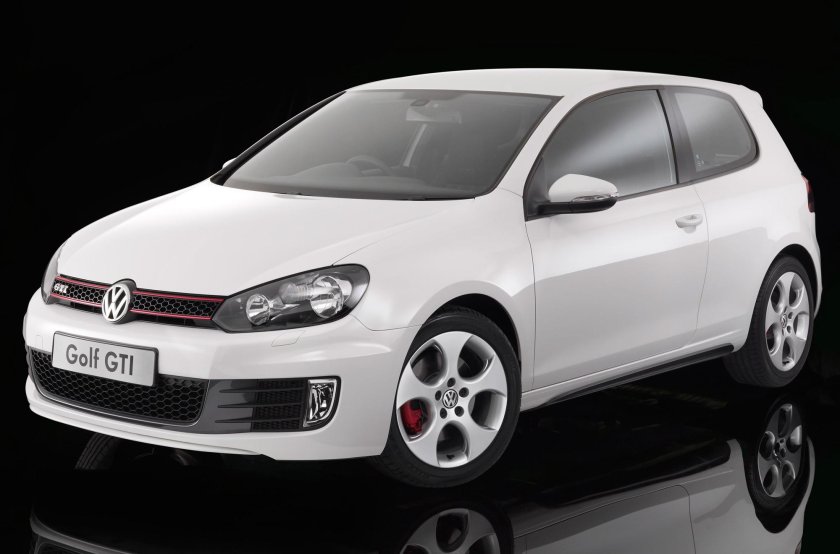 Golf 6 GTI белый