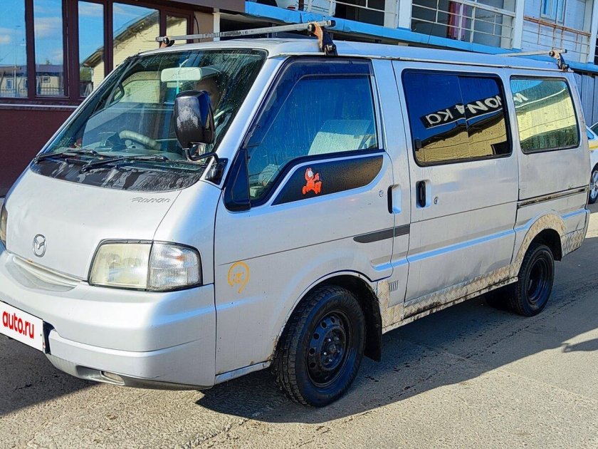Мазда бонго микроавтобус