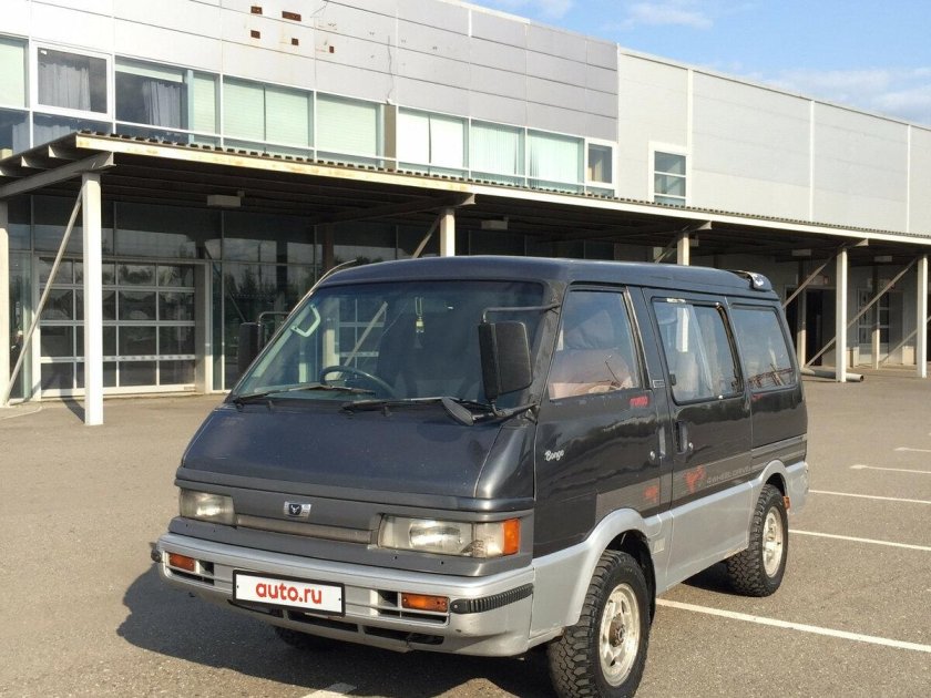 Mazda Bongo 3