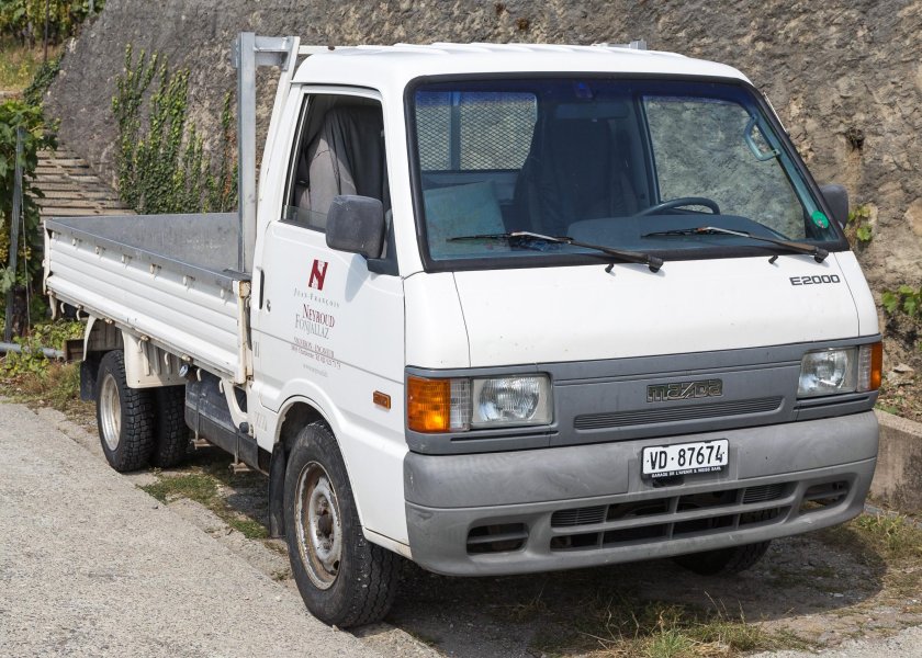 Mazda Bongo 1983 грузовик