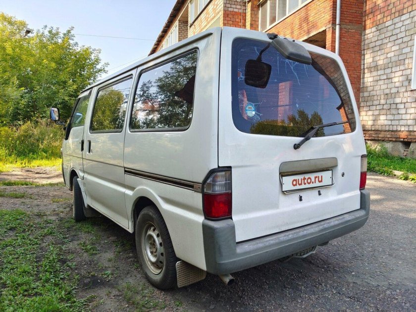Mazda Bongo 2002