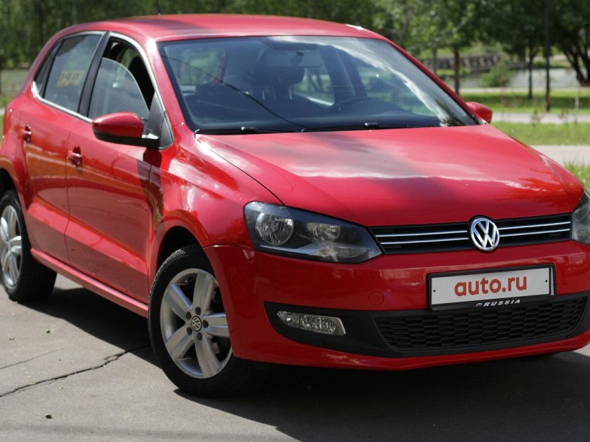 Фольксваген поло седан 2012 красный