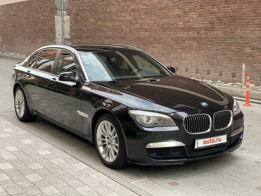 БМВ 750 Лонг