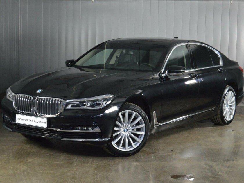 BMW 750li 2013