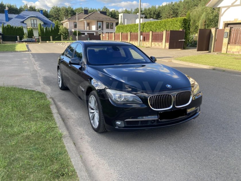 Бмв 7 серии 2012