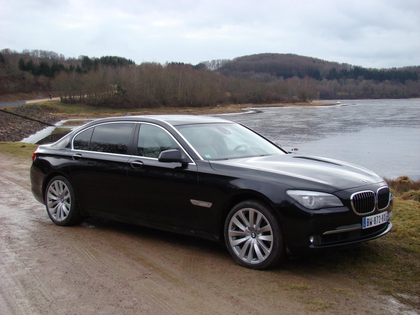 BMW 750li XDRIVE
