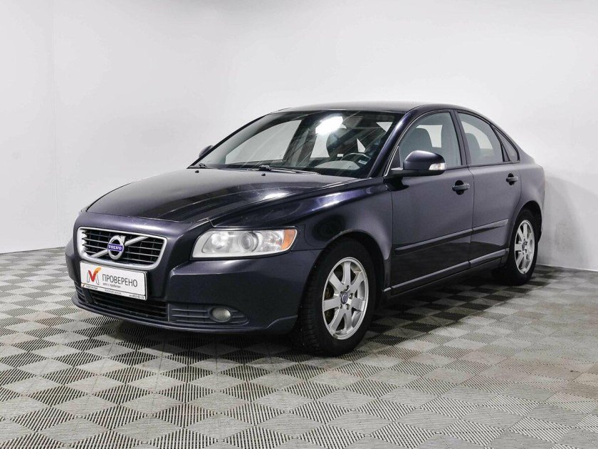 Вольво седан 2010