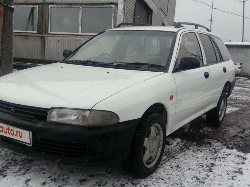 Митсубиси Либеро 1993