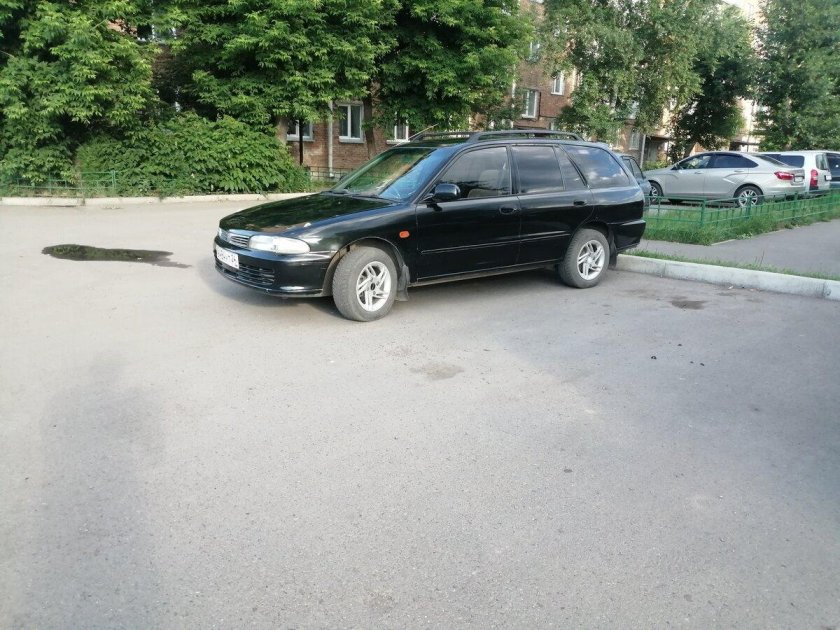 Митсубиси Либеро 1993