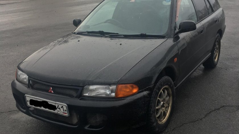 Мицубиси Либеро