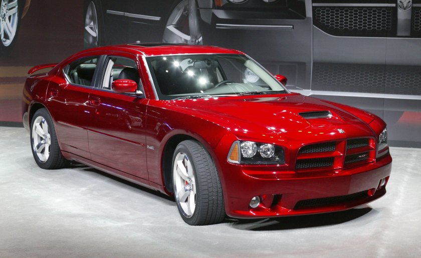 Dodge Charger srt 2006