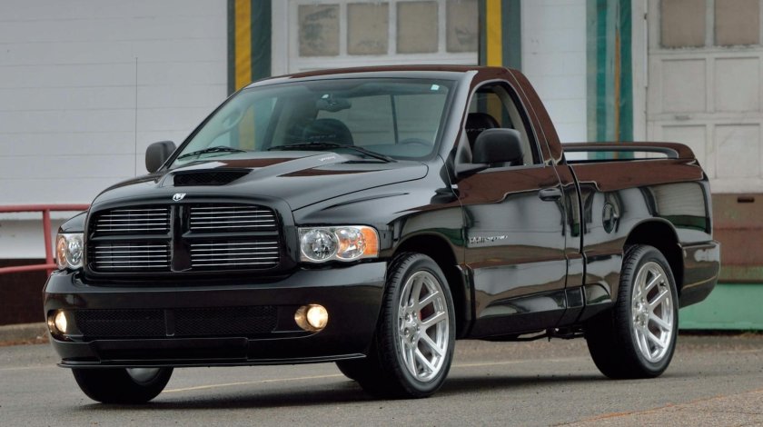 Dodge Ram srt-10 2004