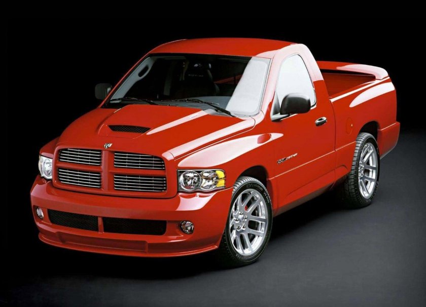 Dodge Ram srt-10