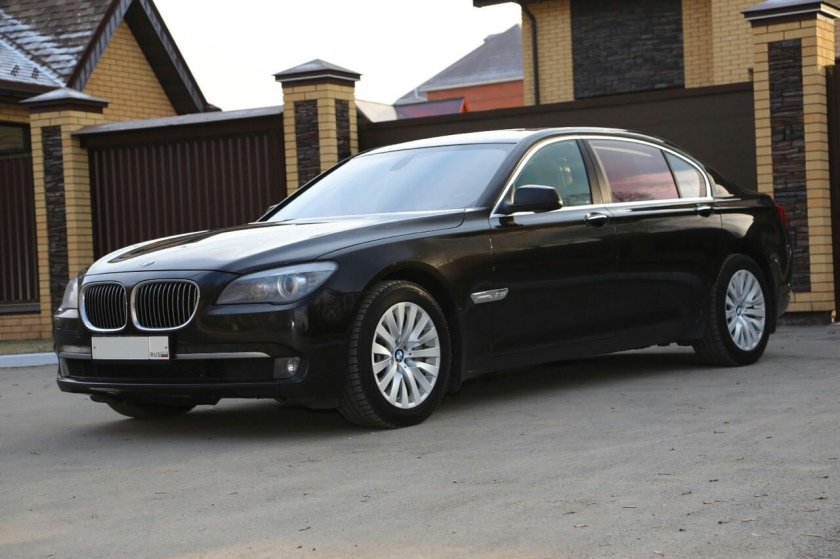 Бмв 750 li