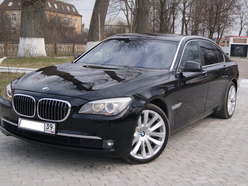 BMW 750li 2010