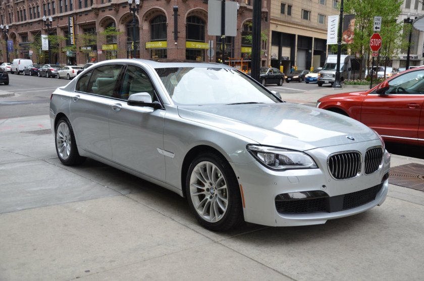 BMW 750 li XDRIVE 2015