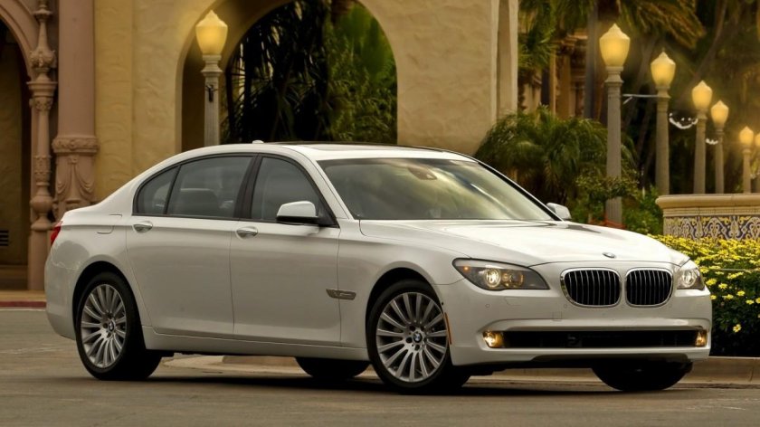 BMW 750li