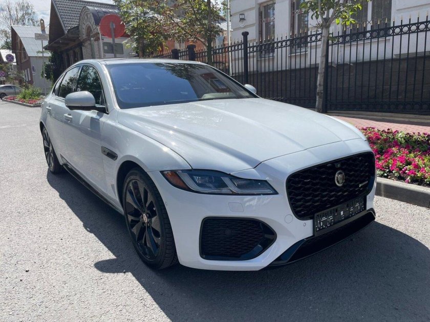 Jaguar xf i