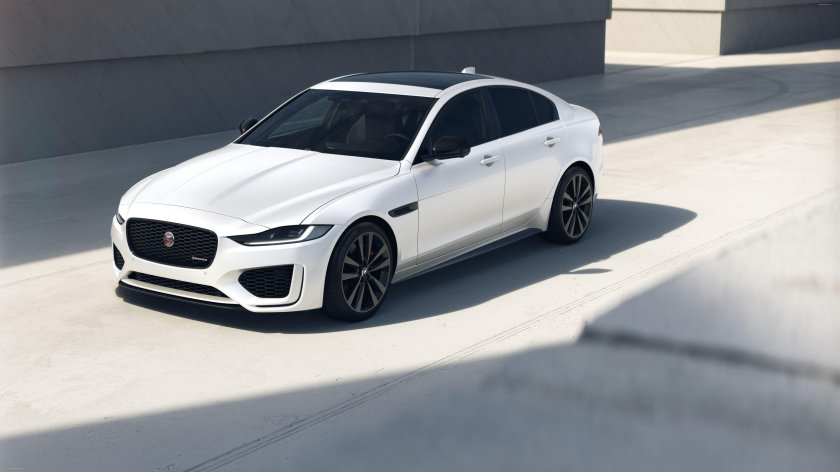 Jaguar xe 2021