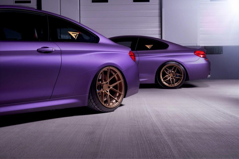 BMW m5 Purple